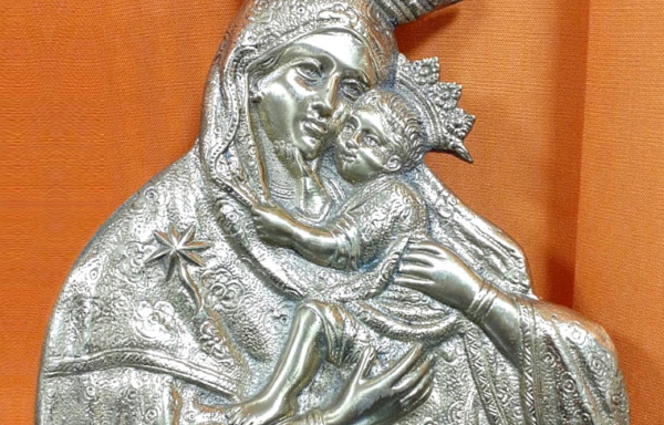 Capoletto con Madonna e Gesù