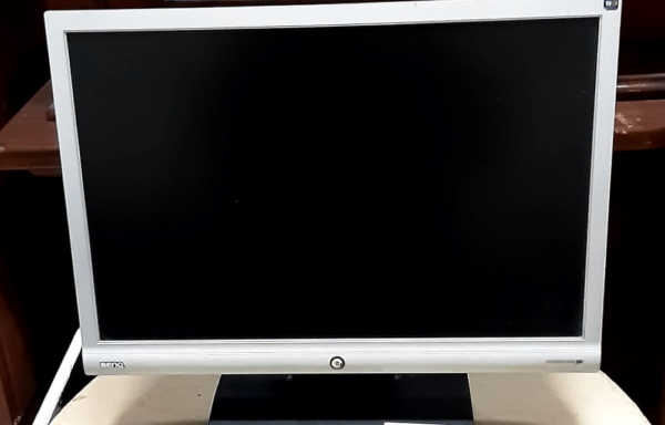 Monitor LCD BENQ ET-0007 B