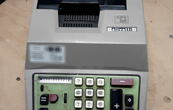 Calcolatrice vintage Olivetti