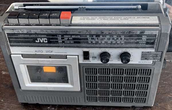 39673 Radio Cassette Recorder antica JVC
