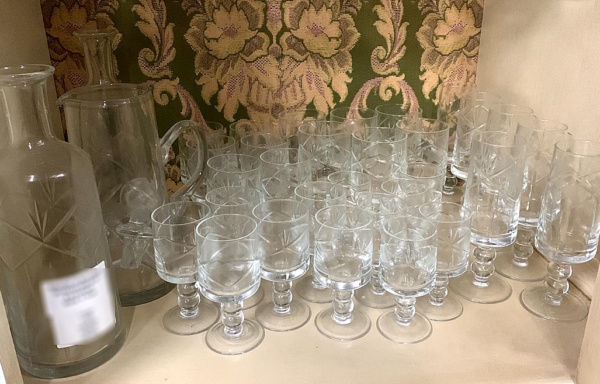 35476 Servizio di bicchieri in vetro molato