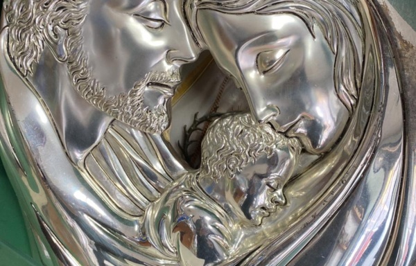 42888 Sagra famiglia scultura da muro cm. 35×28 in resina e argento